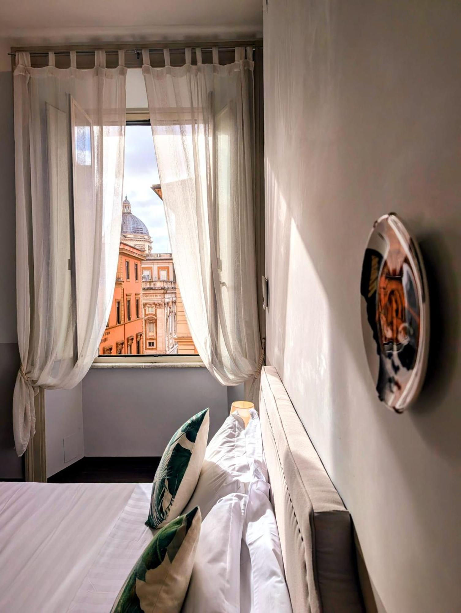 Dm69 - Termini Monti Crossroads Hotel Roma Exterior foto